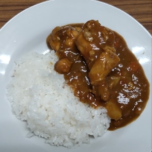 ホ～ロホロ♪骨付きチキンのまろやカレー